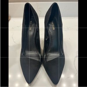 Suede pointed toe pumps